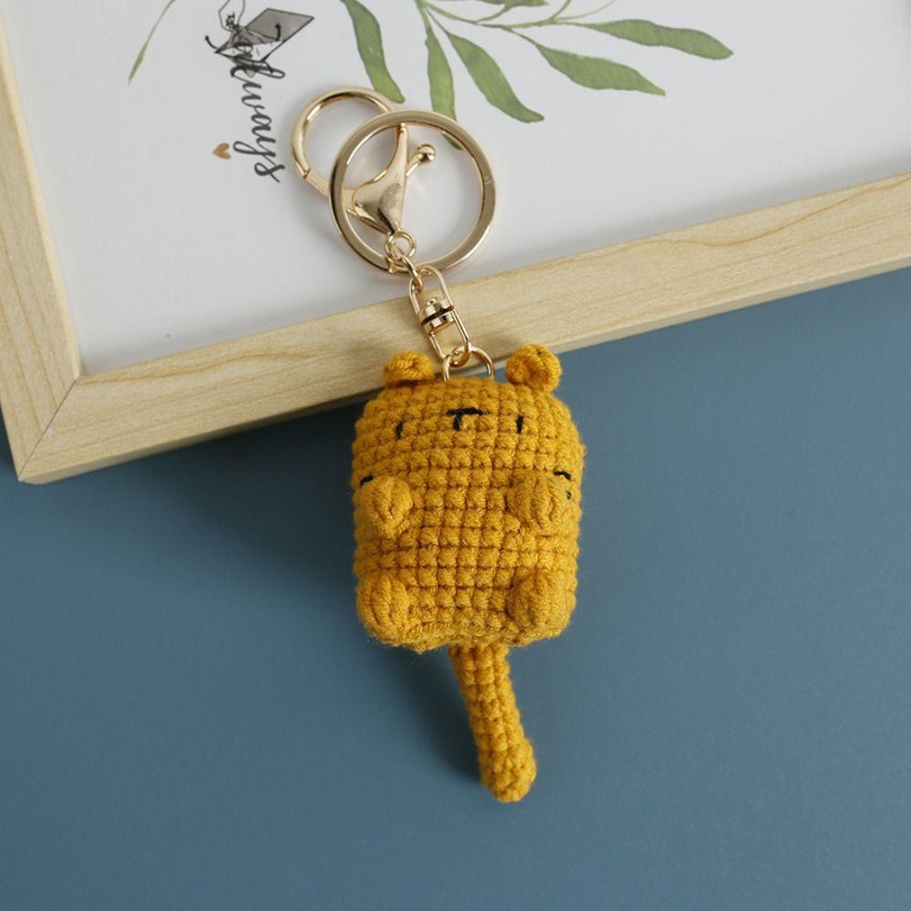 Hand-woven Cute Cat Keyring Crochet Cute Animal Pendant Lovely Exposing Belly Cat Keychain  Gifts