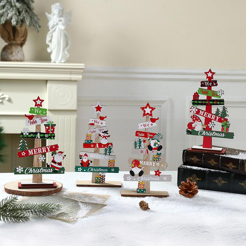 Christmas Tree-Shaped Wooden Letter Sign: Creative Desktop Decoration