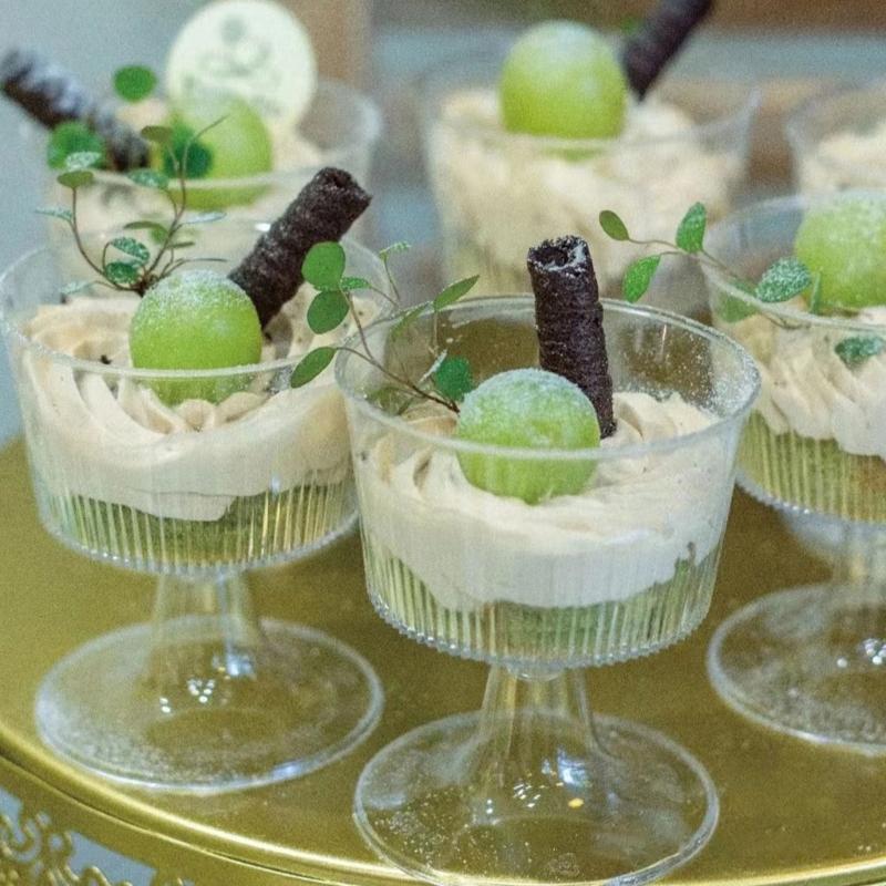 10pack Elegant Plastic Dessert Cups for Ice Cream Mousses and Yogurt Great for Birthday Celebration