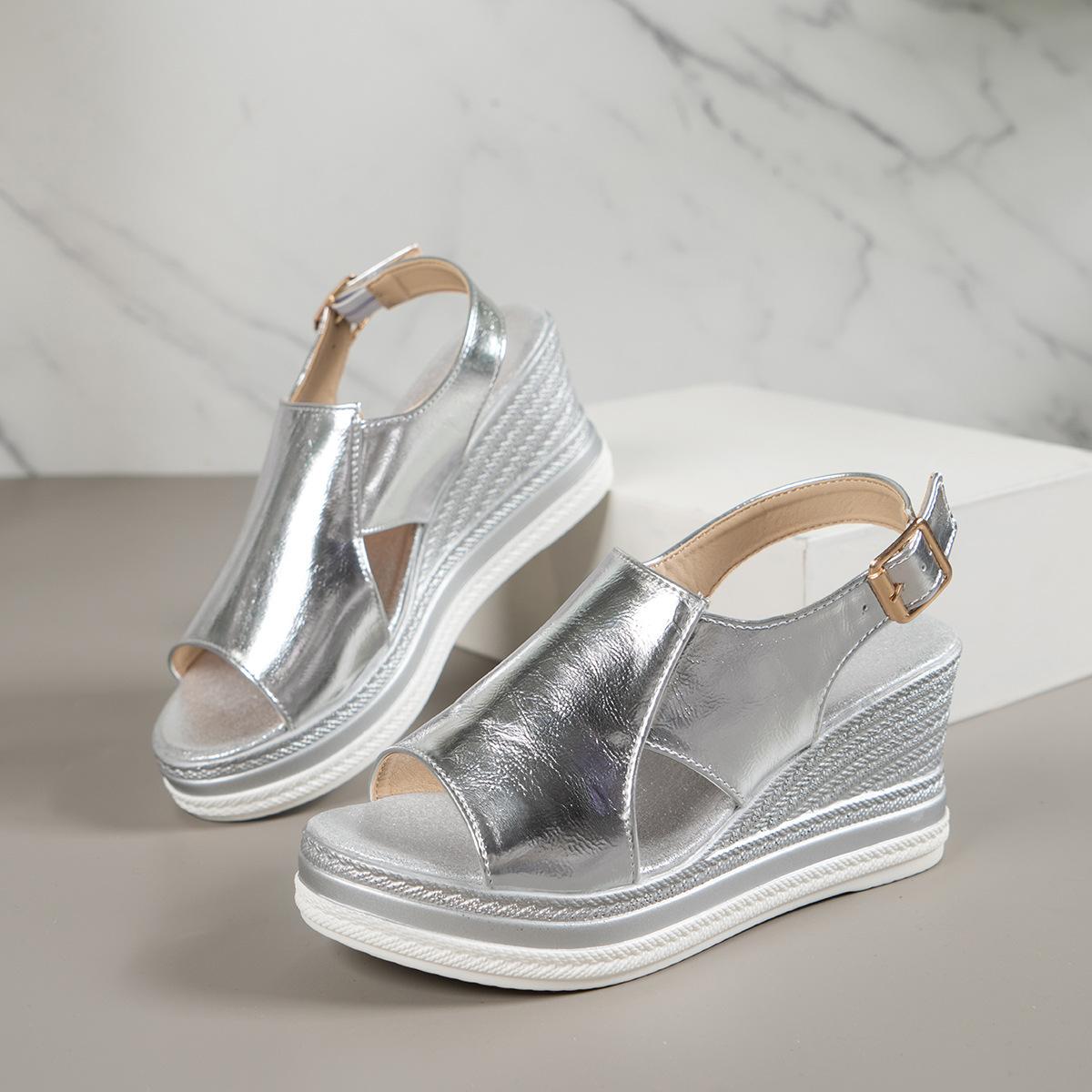

2025 summer new hollow fish mouth wedge heel sandals women s large size 4243 buckle fashion platform sandals 43 срібний