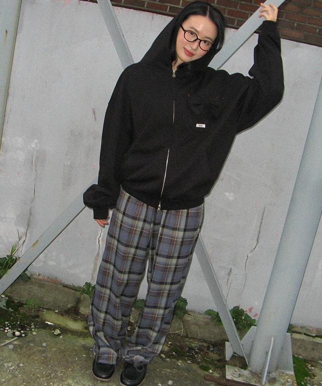 RONRON Back Heart Pocket Check Pants Blue