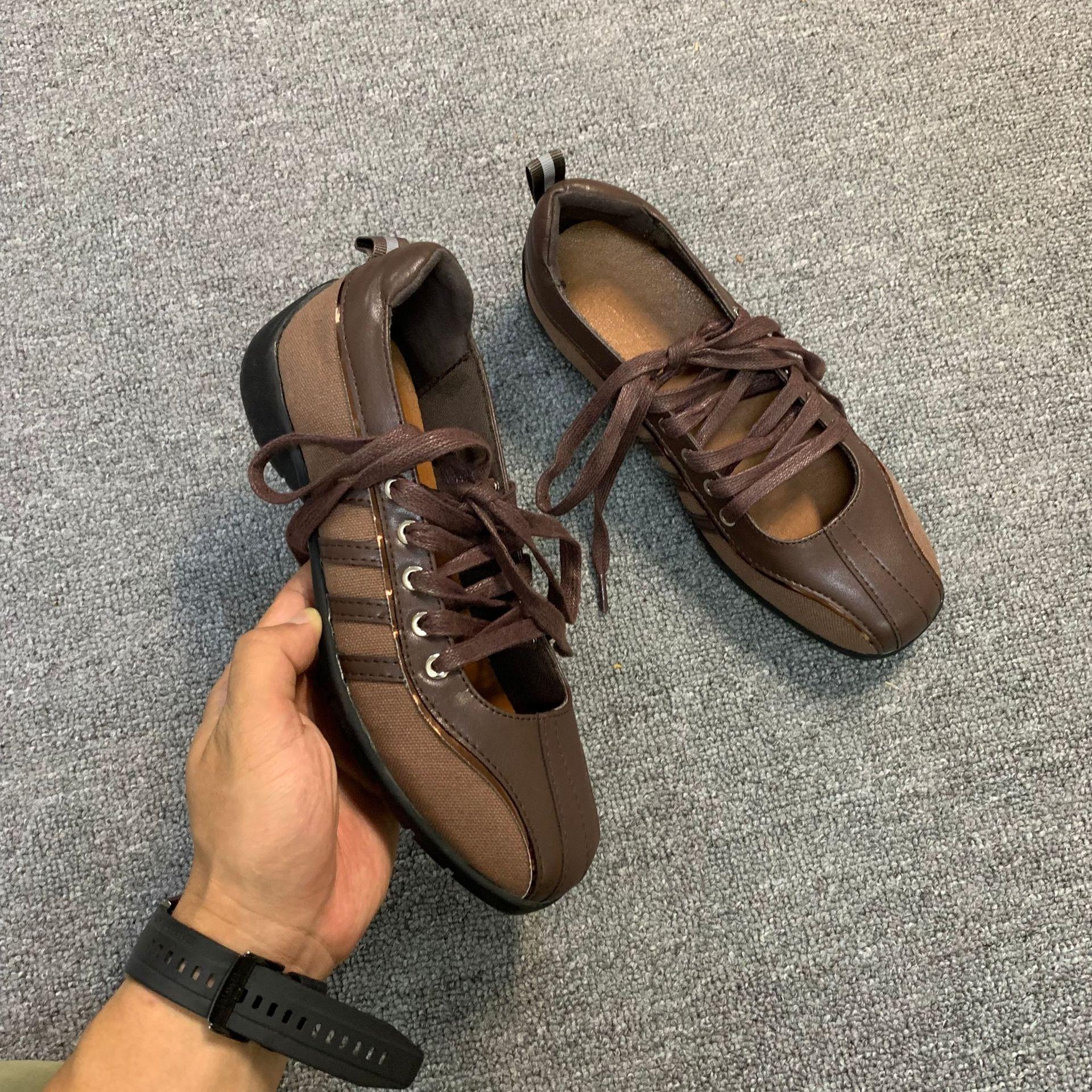 

Spot second hair! Fashion versatile new square head strap inner height increase casual Mary Jane single shoes women s ballet shoes spring 40 шоколадный