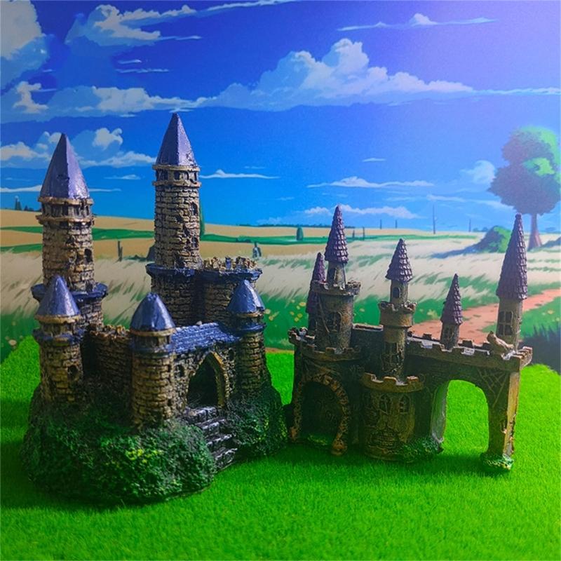 Aquarium Castles Statue Artificial Hideouts House Resin Aquarium Decorations Art Crafts  Habitat Ornaments