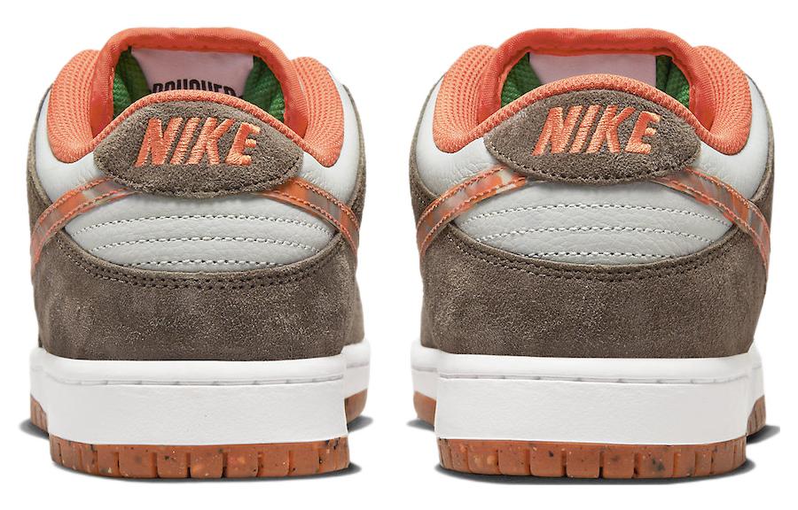 Nike X Crushed D.C. Sb Dunk Low 'Golden Hour' DH7782-001