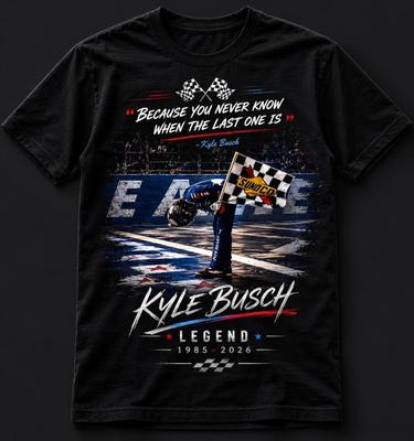 Maglietta retrò tributo a Kyle Busch, Maglietta grafica vintage da corsa, Maglietta per fan Nascar, Maglietta commemorativa leggenda, Maglietta RIP Rowdy