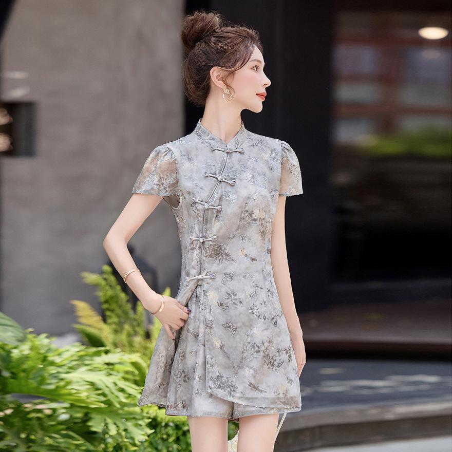 

Женский костюм новая мода и тонкий жаккардовый топ с коротким рукавом и шорты модный комплект из двух предметов XXL серый