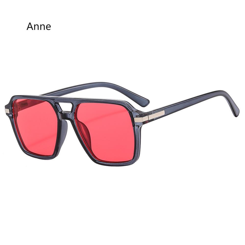 Leopard Trendy Women Sunglasses Square Chic Decorative Beach Sun Shades for Outdoor Travelling with UV Protection Gafas De Sol