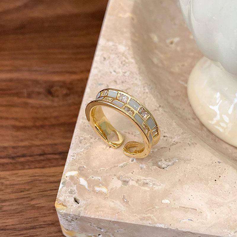 Pearl Bunny Ring Hepburn Style Fashion Metal Enamel Index Finger Ring Niche Design High-end Ring