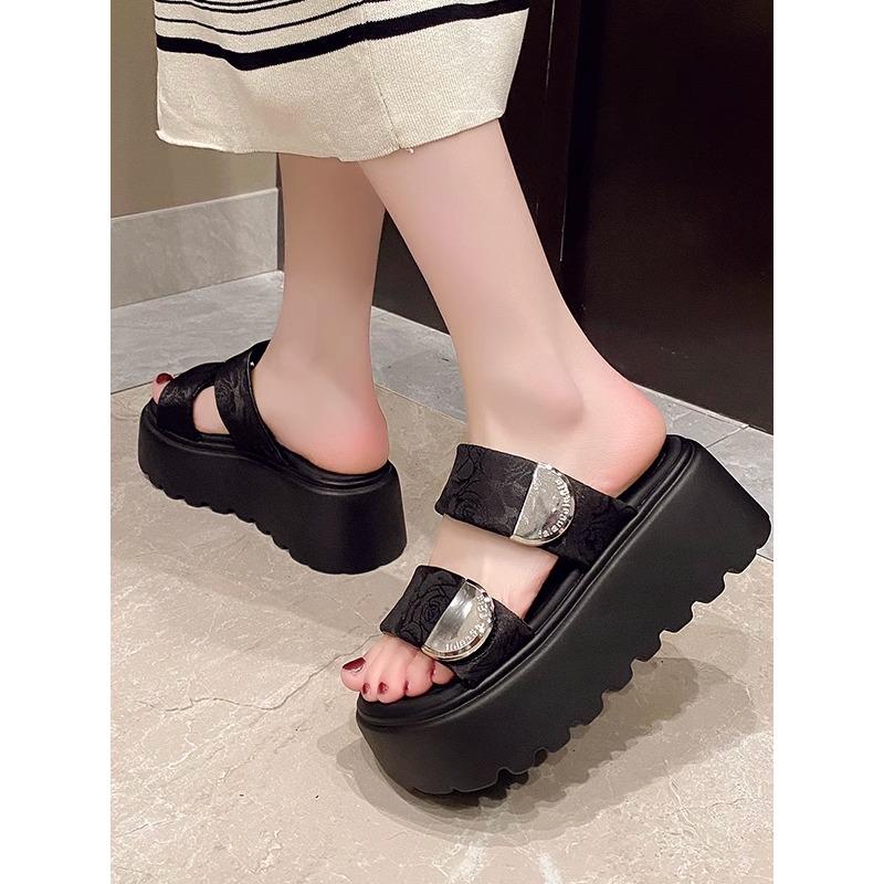 High Platform Slippers Women Summer 2025 New Increase Leather Sandals Casual Muffin Flip-flops 8CM Heels Beach Shoes
