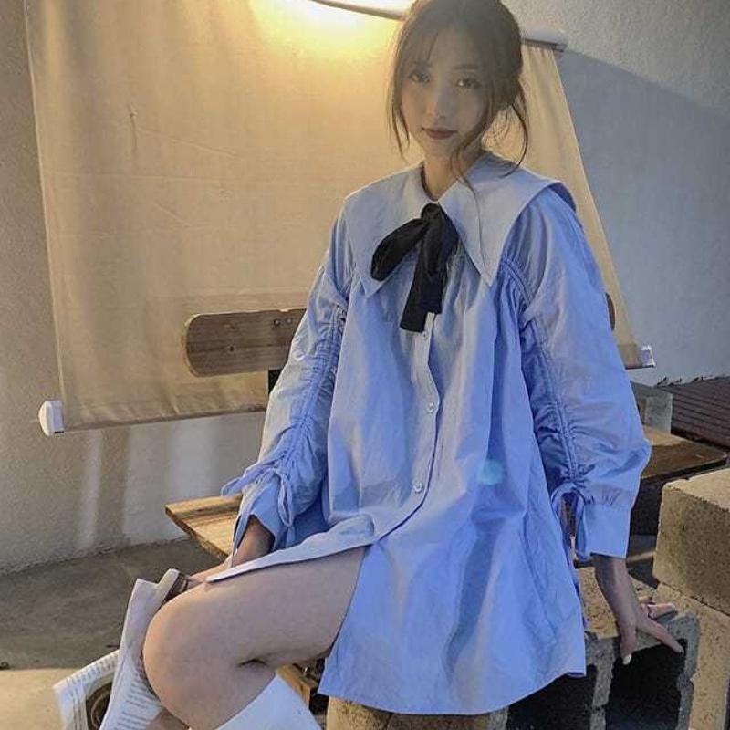 Blaues Damenhemd Peter-Pan-Kragen Krawatte Elastischer Kordelzug Laternenärmel Bluse Koreanischer Stil Frühling Neue Version Lockeres Damenoberteil