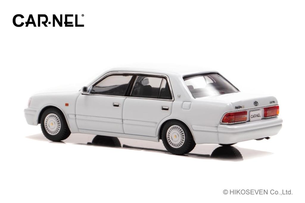 CARNEL 1/43 Scale Toyota Crown Royal Saloon G (JZS155) 1999 Crystal White Pearl Shine Finished Model