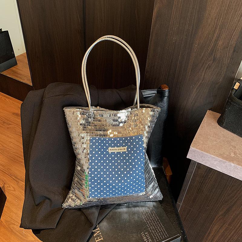 Cool Silver Sequined Big Bag Women's New Fashion Commuter Tote Bag Summer Shoulder Armpit Bag