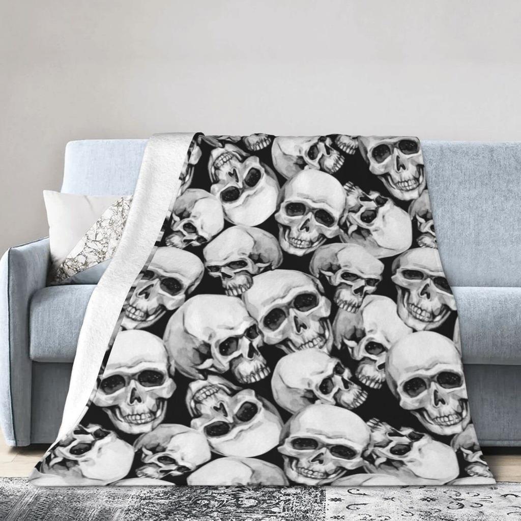 Skull Pattern Flannel Blanket Digital Print Blanket Halloween Gift Bedroom Sofa Decoration