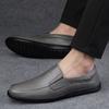 Mode Echtes Leder Herren Slipper Handgefertigt Klassische Business Falts Sommer Herren Freizeitschuhe Slip-On Mocasines Weichsohlige Laufschuhe