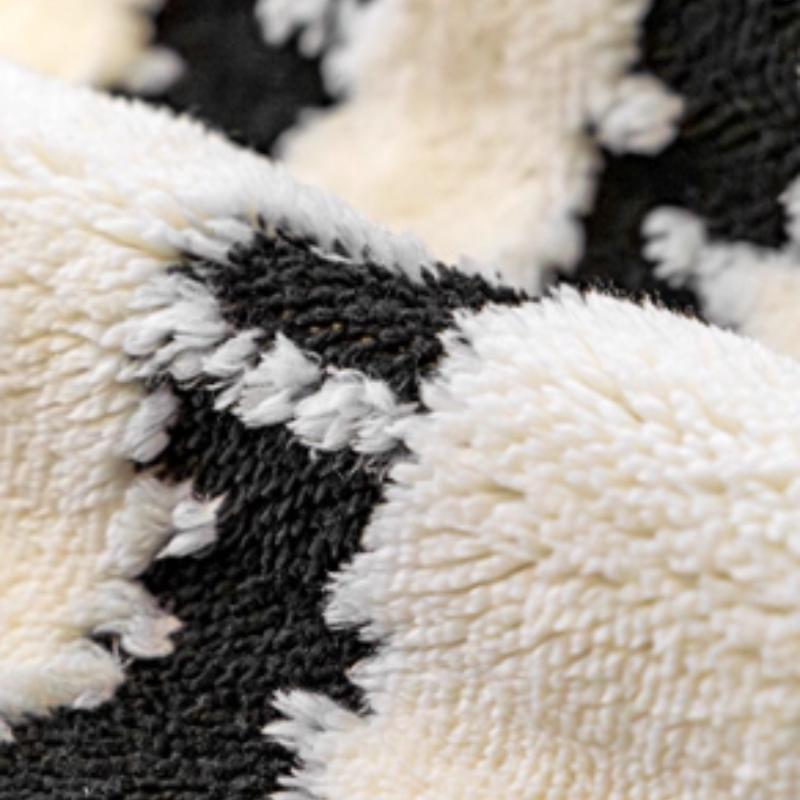 Cream Style Plush Sofa Cover Non-Slip Thick Sofa Towel Slipcover Pet Friendly Dust-proof Couch Protector Case for Living Room