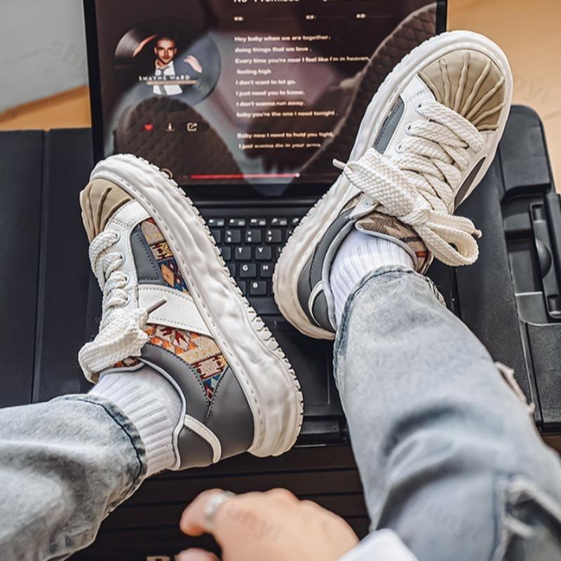 Fashion 2025 Autumn New Men's Fashion Trend Low Top Casual Thick Sole Shoes Versatile Comfortable Non Slip Lace Up Niche Chunky sneakers