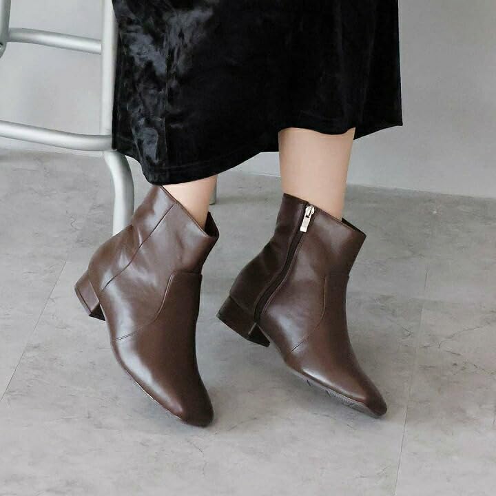 Vivian Women's Short Low Heel Boots, V1581AW, Black Suede, Size 3L (25.5-26.0)