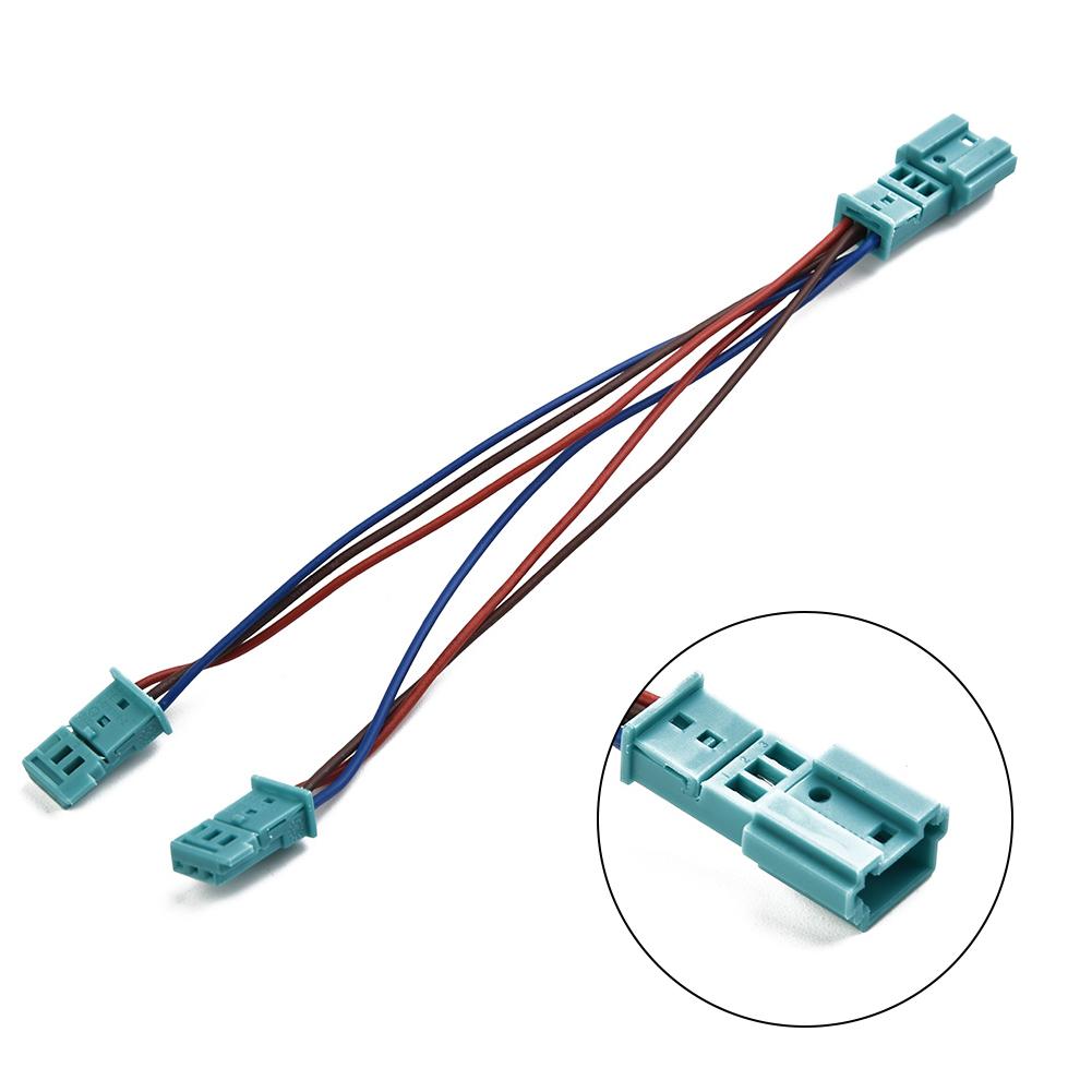 Złącze kabla Y 3-pinowe LED do podświetlenia otoczenia w uchwycie na kubek Adapter AC / Radiowy Do BMW F30/F31/F80 M3 Akcesoria do elektroniki samochodowej