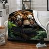 1pc Tiger Print Blanket Warm, Cozy, And Soft, Suitable for Sofas, Beds, Cars, And Office Use.Perfect for Camping And Travel, Making It a Great Gift Fo
