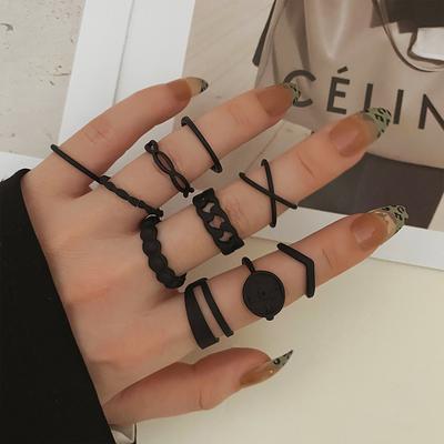 Mode Temperament Zwarte Holle Ring Elegante Lijn Nachtclub Feestring Koppel Matching Ring