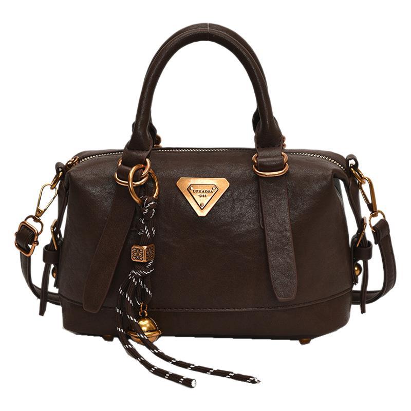 2025 New Autumn and Winter Boston Pillow Bag Fashion Versatile Messenger Handbag Trendy Women's Bag