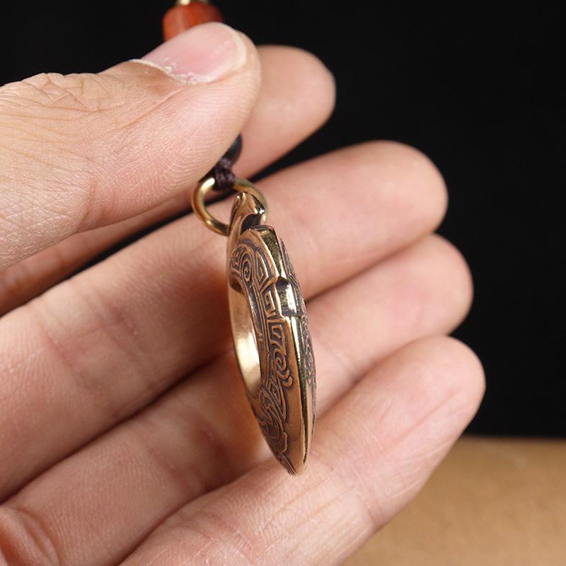 Chinese Good Luck Ring Brass Car Key Chain Pendant Jewelry Special Pattern Round Tag Mystical Eastern Power DIY Lanyard Hangings