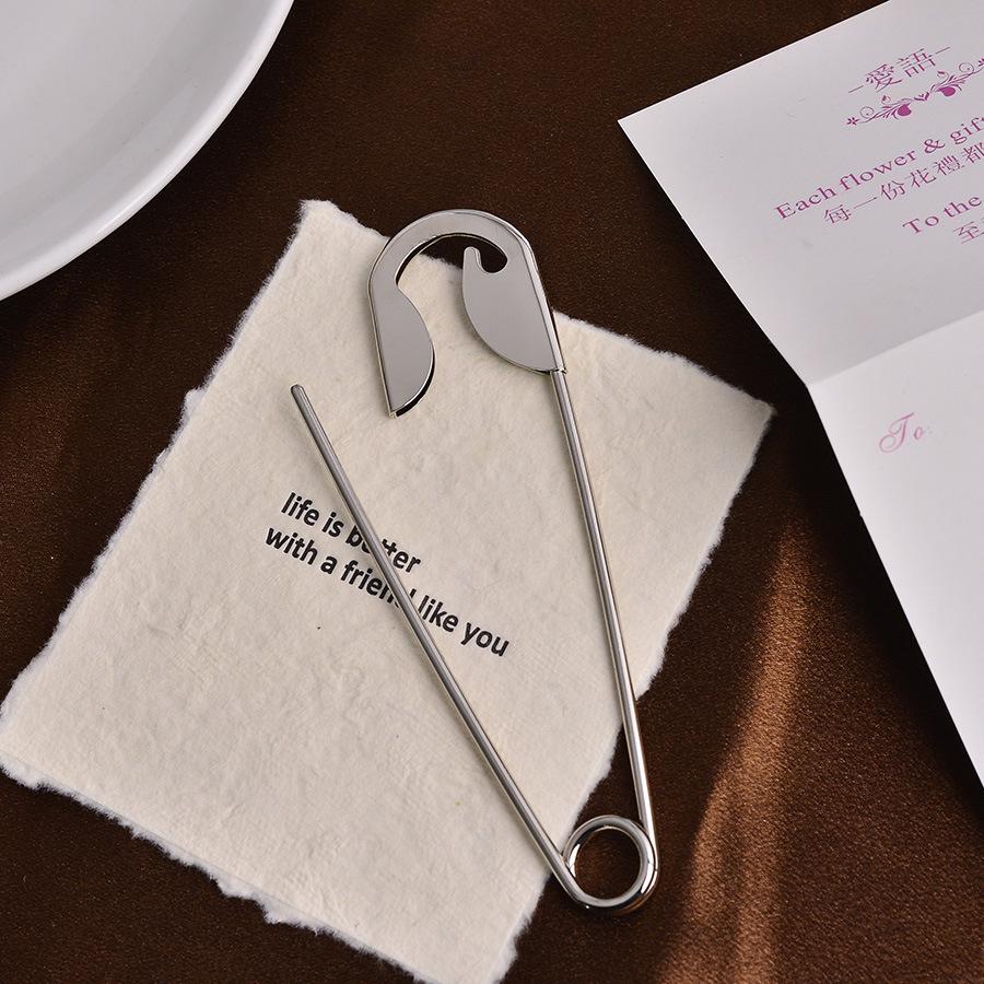 Stylish Large Silver Hair Brooch: Creative Metal Claw Clip for Thick Hair