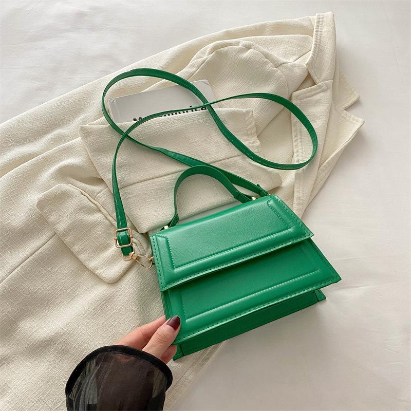 Street Casual Einfarbig Umhängetasche 2025 Neue Lässige Handtasche auf der Neuen Mode Einfache Messenger Kleine Quadratische Tasche