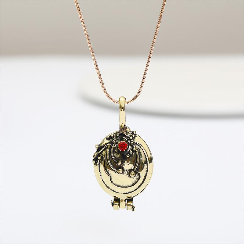 Trending European & American Verbena Necklace: Fashionable Couple's Clavicle Chain