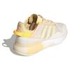 adidas ZX 2K Boost Pure Wonder Weiß Orangefarbener Stich Damen-Sneaker Solar-Gold GZ7875
