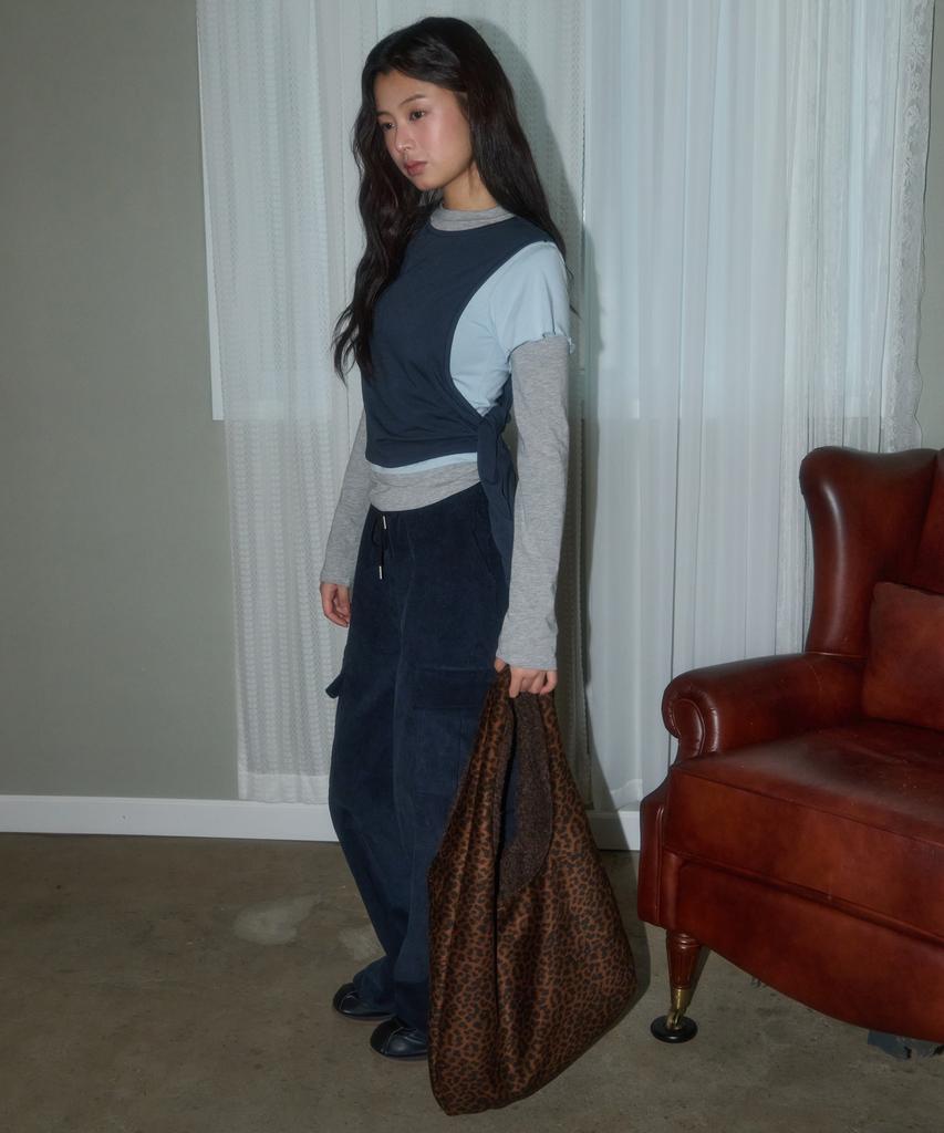 Leterie Boucle Reversible Shoulder Bag_Brown