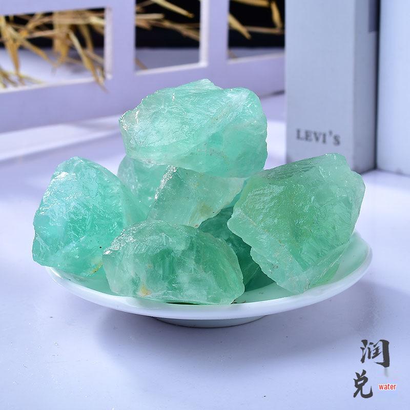 

Натуральні Зелені Флюоритні Кристали для Ароматерапії та Декору Домашнього Офісу 2–3cm 100g природний