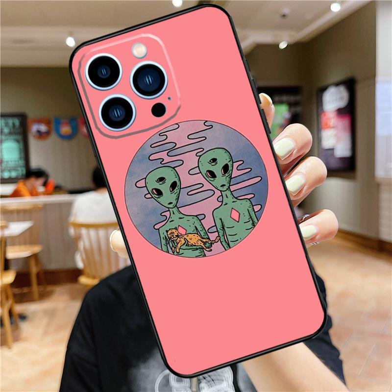 Aesthetics Cartoon Alien Space Phone Case For iPhone 15 13 12 11 14 Pro Max Mini X XR XS Max SE 2020 2022 7 8 15 Plus Cover
