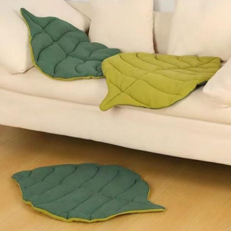 Soft Cotton Cat Bed Mat Leaf Shaped Kitten Puppy Dog Sleep Blanket Double Sided Washable Pet Floor Rug Home Comfort Pad