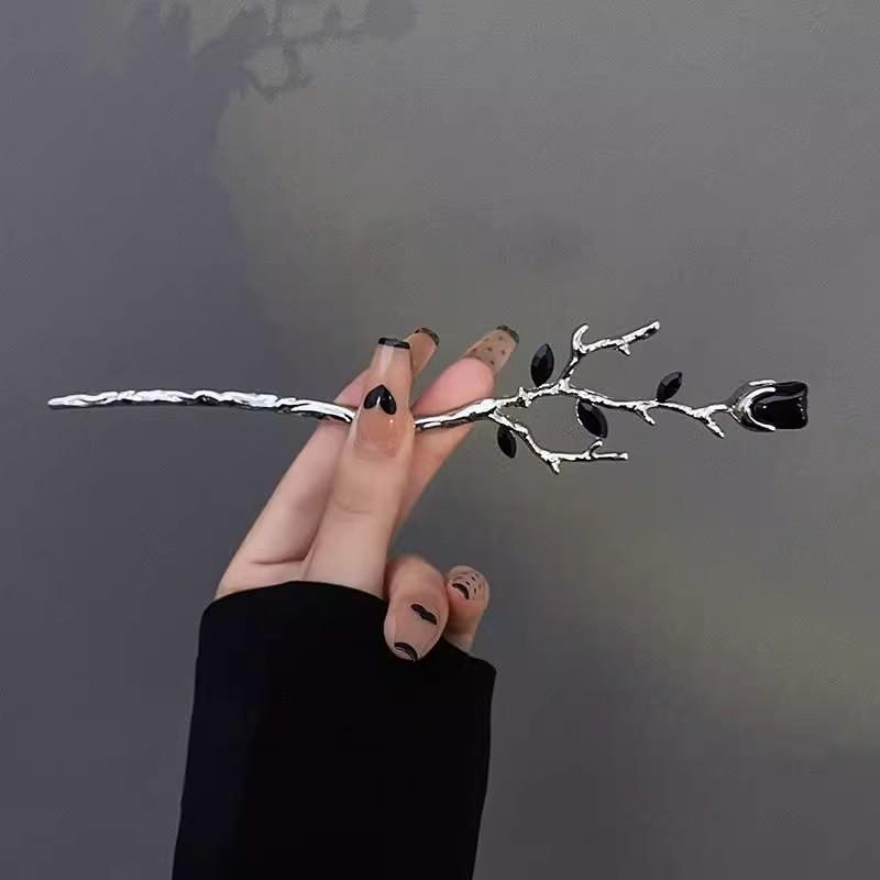

2025 New Chinese Hairpin Hair Stick Rose Flower Crystal Branch Metal Texture Vintage Hair Accessories for Women Headwear Jewelry