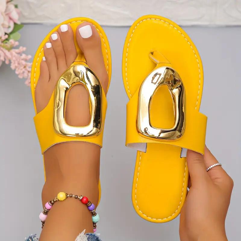 Fashion Women Slippers 2025 Summer New Fashion Luxury Slippers Fashion Outdoor Flat Shoes Women Beach Metal Sandals Female Slides Women