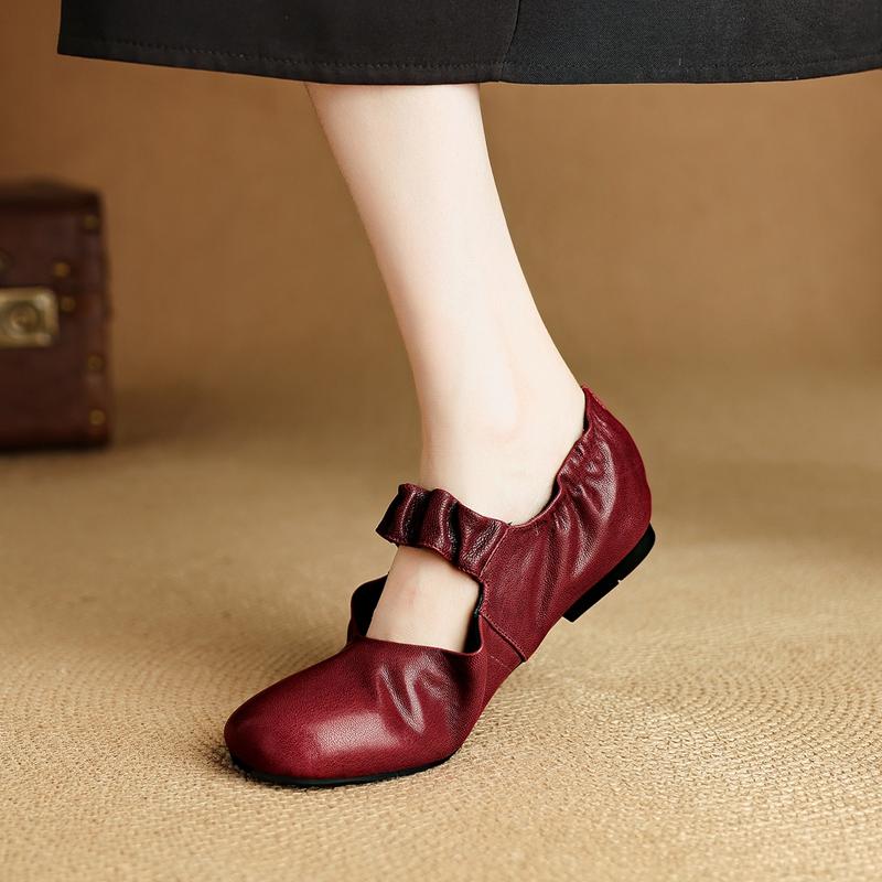 Fashion Women's new leather sheepskin round head buckle, soft and comfortable, pleated low heel retro Mary Jane single shoe