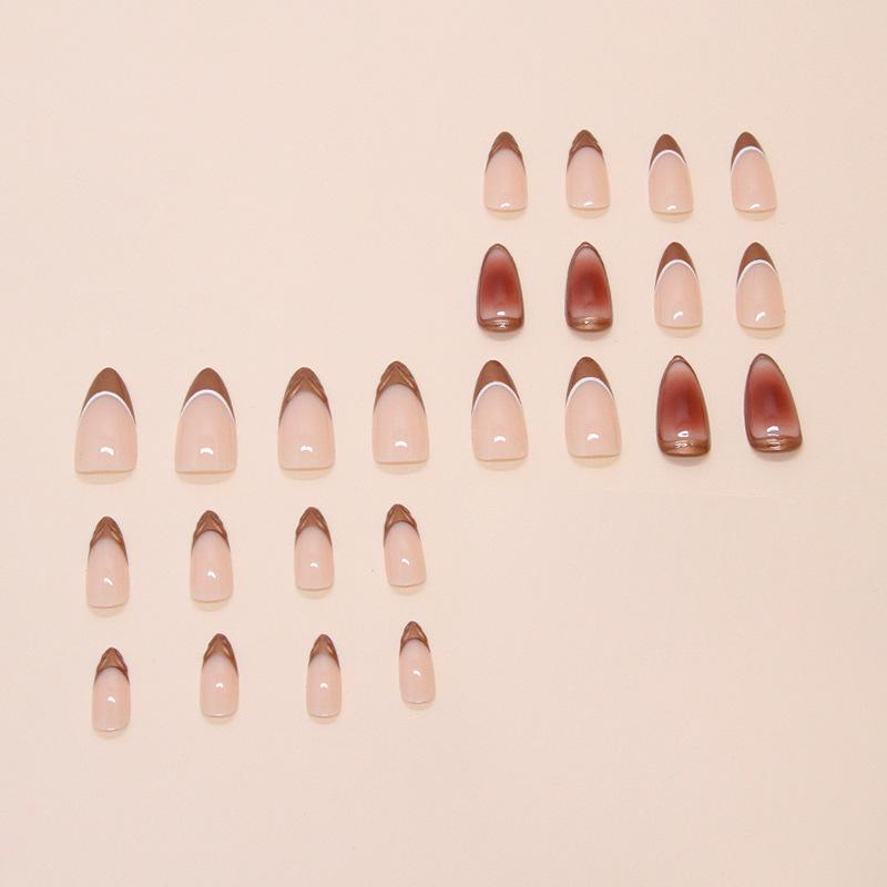 24 Pieces Wear Nail Caramel French Three-dimensional Blush, Whitening and Durable, Versatile and Removable Nail Art