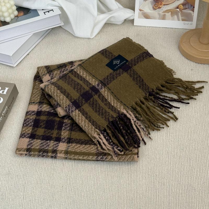Scarf Women's New Classic Plaid Shawl Atmosphere European and American Versatile Warm Artifact Autumn and Winter Cold Tide