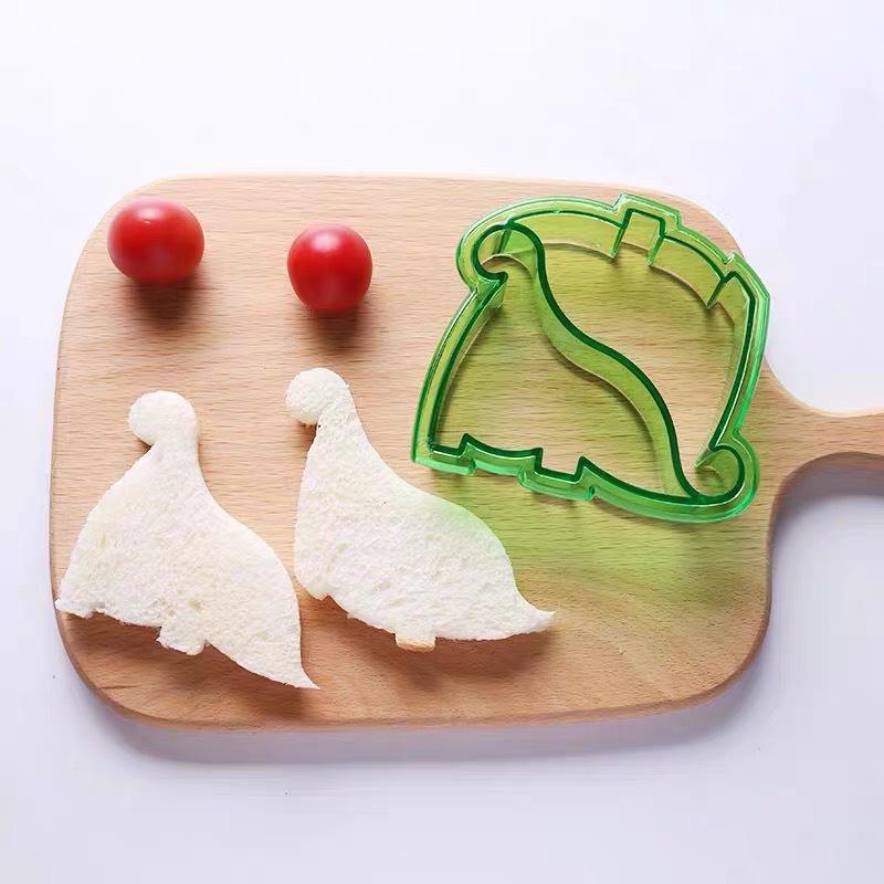 Adorable DIY Sandwich & Rice Ball Cutter Mold with Cartoon Pattern