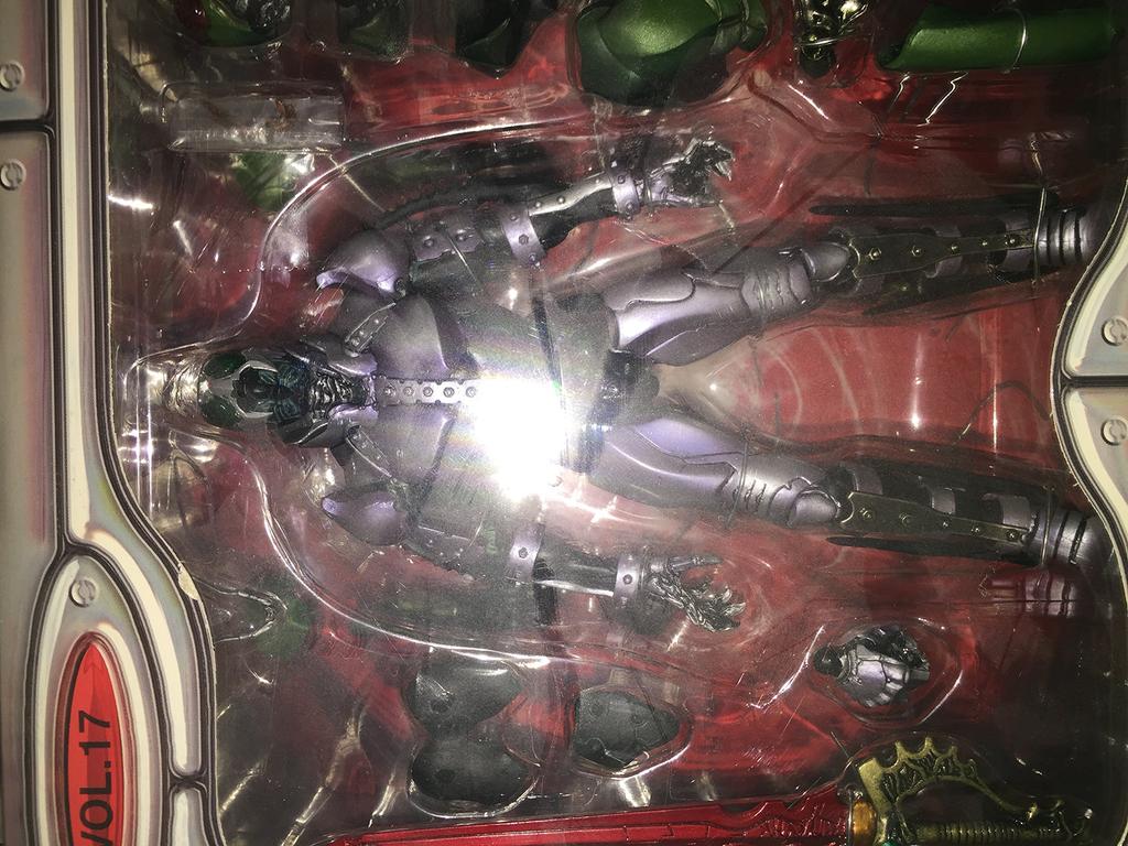 TAMASHII NATIONS 17 Shadow Moon Kamen Rider Black S.I.C. Vol. &