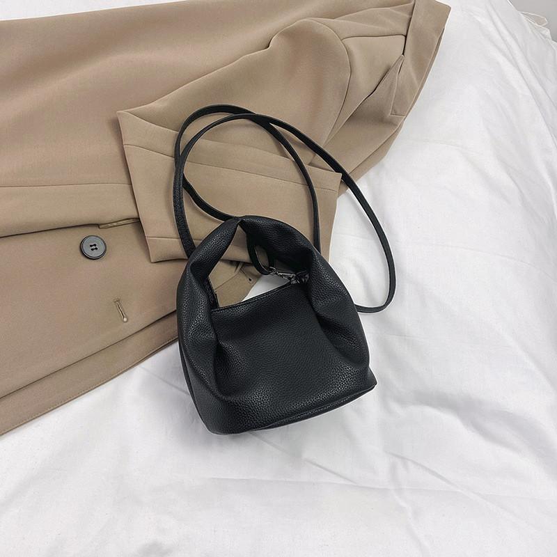 Stylish Pleated Cloud Bag For Women In Trendy Colors Perfect For Everyday Use