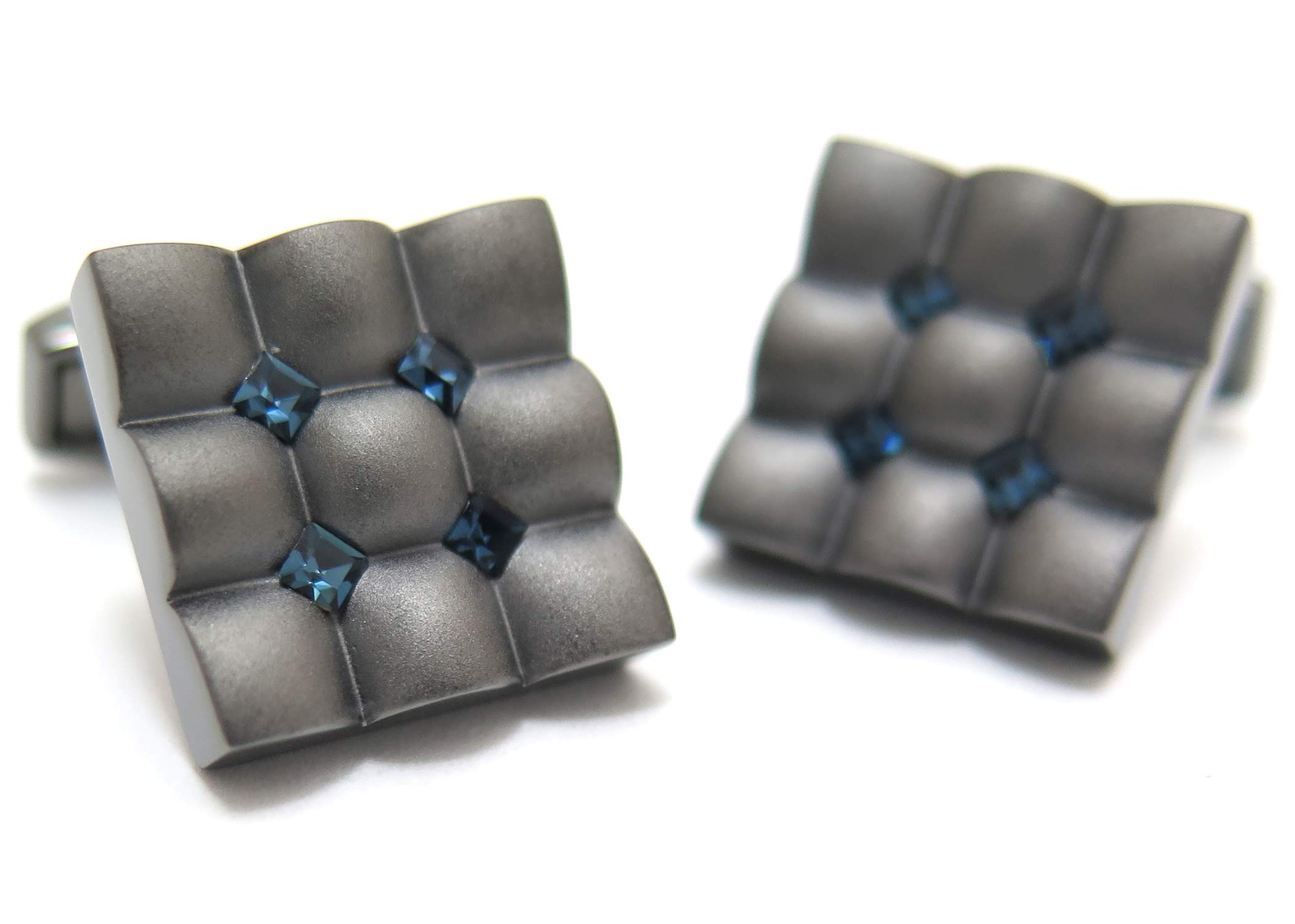 

TATEOSSIAN Novelty Crystal Square Scarp Cuffs (Montana) (Cufflinks)