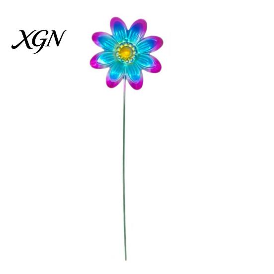 Artistic Garden Path Accents Metal Artificial Flower Stake, Decorative Yard Art Sculpture, Colorful Floral Design Lawn Ornaments Decor for Outdoor