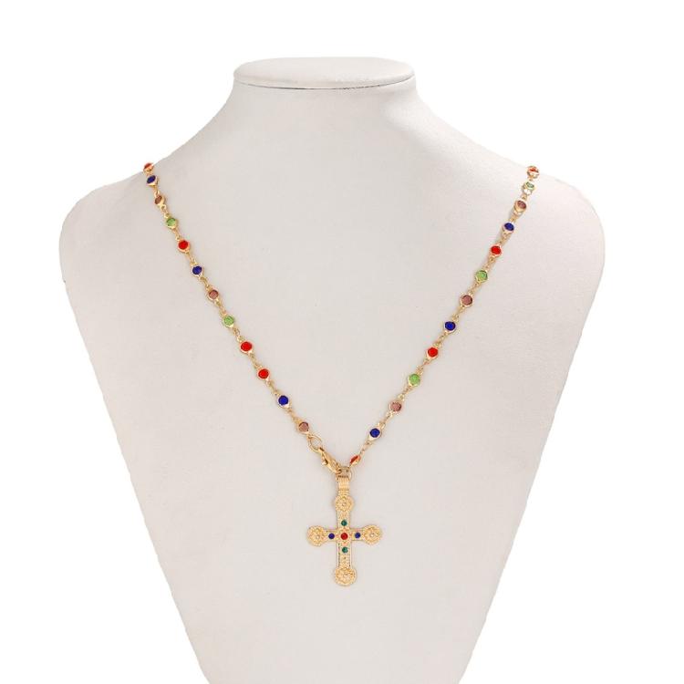 Luxurious Choker Necklace Featuring a Striking Crosses Pendant with Colorful Zirconia for Women’s Jewelry Collection