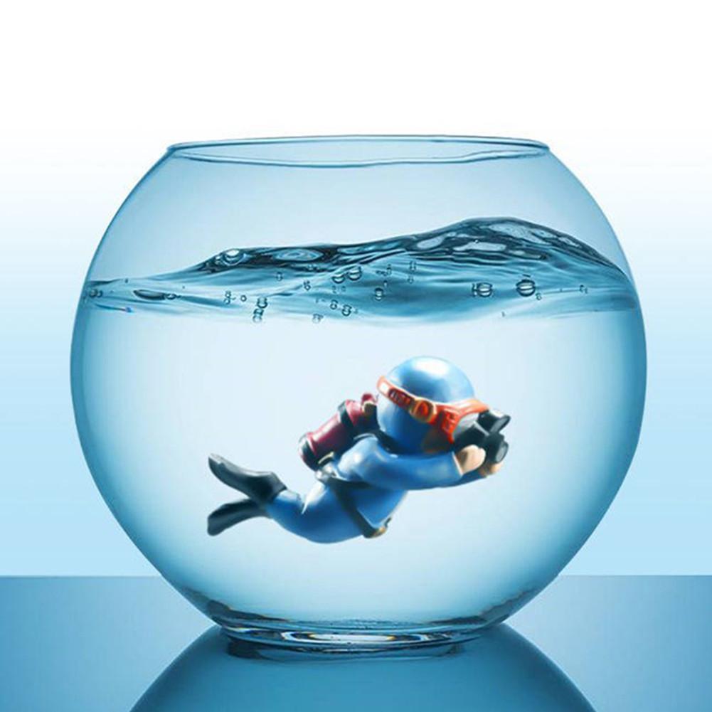Resin Aquarium Mini Floating Diver Fine Craftsmanship Exquisite Details Fish Tank Layout Prop Underwater World Ornaments