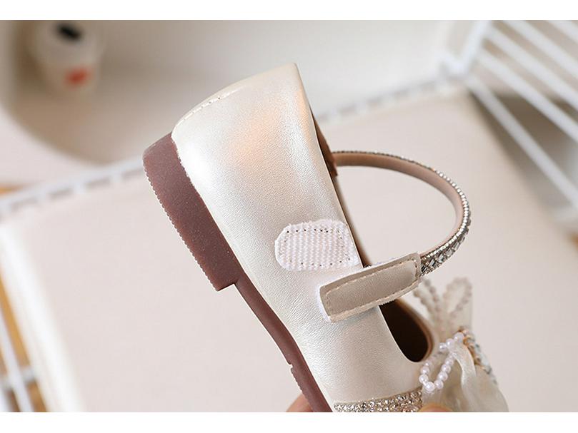 Autumn 2025 Sequined Bow Princess Shoes: Fashionable Leather Shoes for Girls
