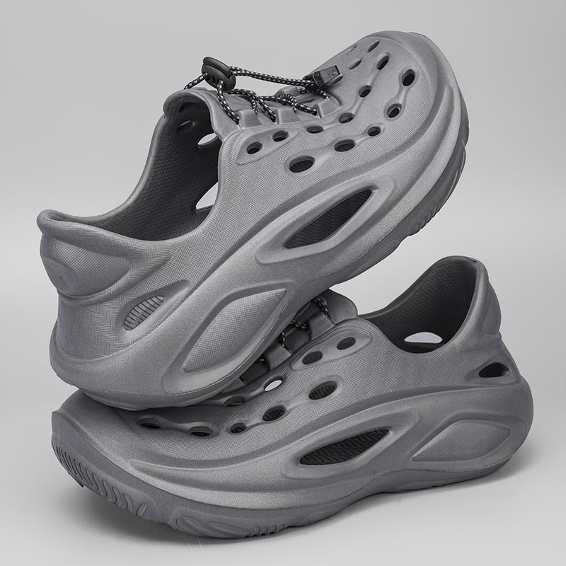 Fashion Trendy Men's Sandals Outdoor Wear Thickened Anti-slip Wear-resistant Fashion EVA Moulded Couples Clog Shoes Wholesale