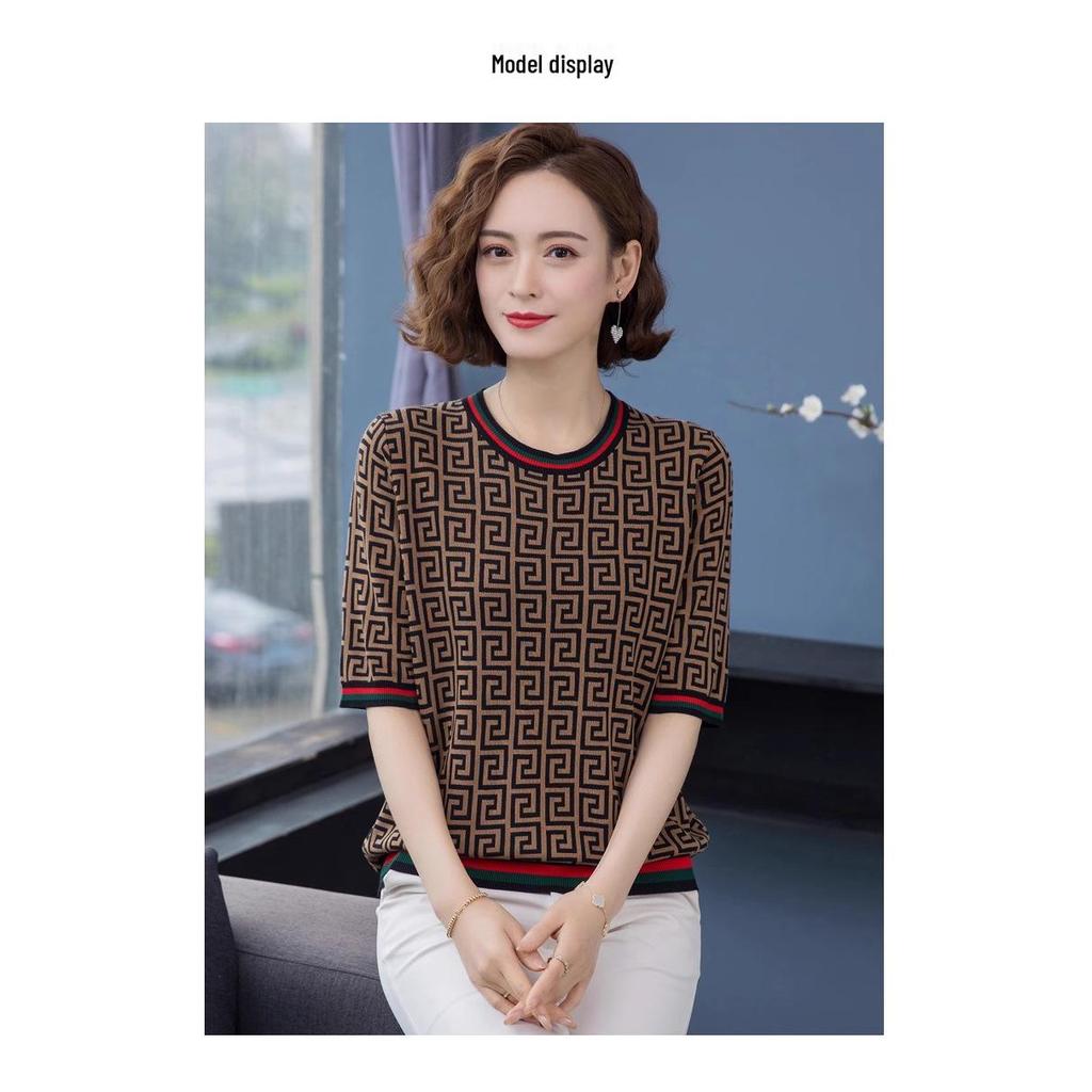 Damen Übergröße Eisseide Kurzarm T-Shirt mit Fünf-Punkt-Ärmeln