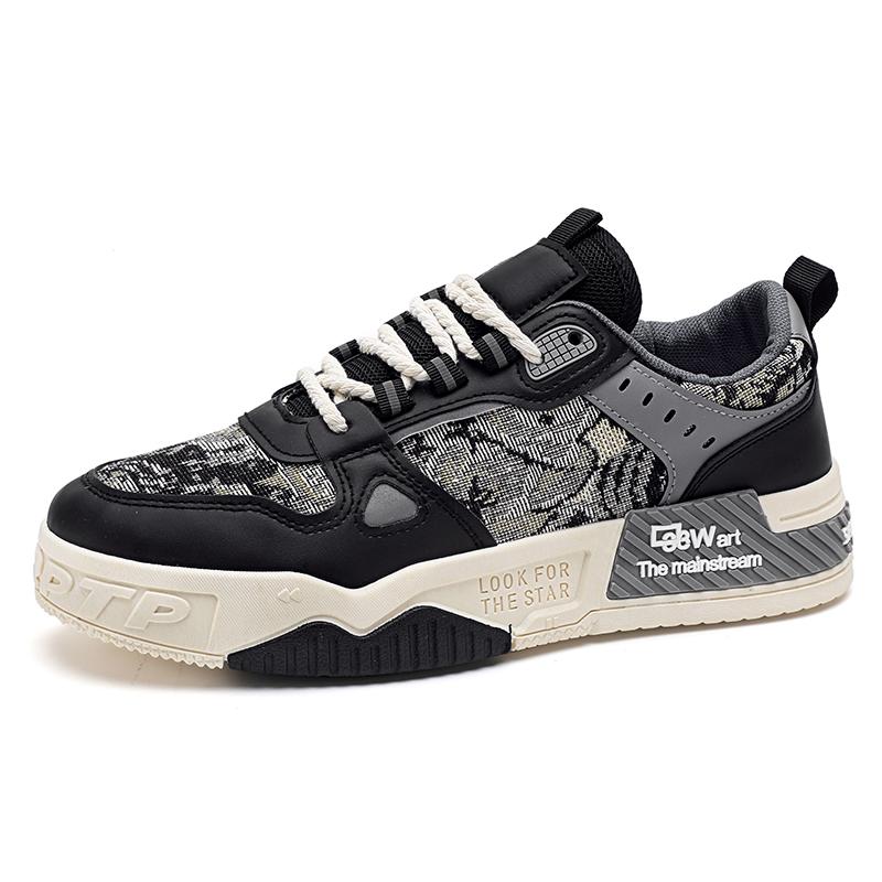Student Sports Board Shoes Four Season Men's Thick Soled Shoes Soft Sole Comfort Outdoor Walking Shoes Fashion Youth Trendy Shoe